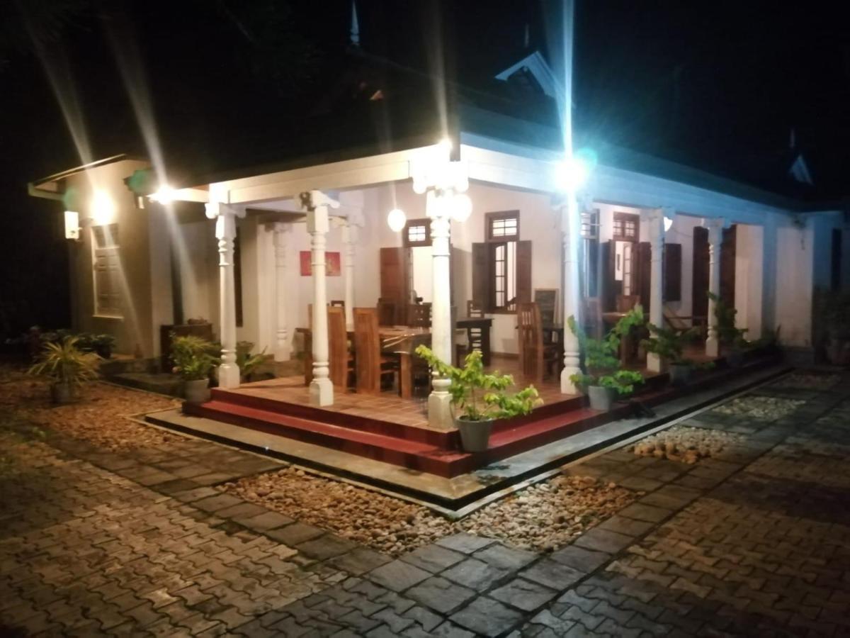 Tranquility Guest House Hikkaduwa Exterior photo