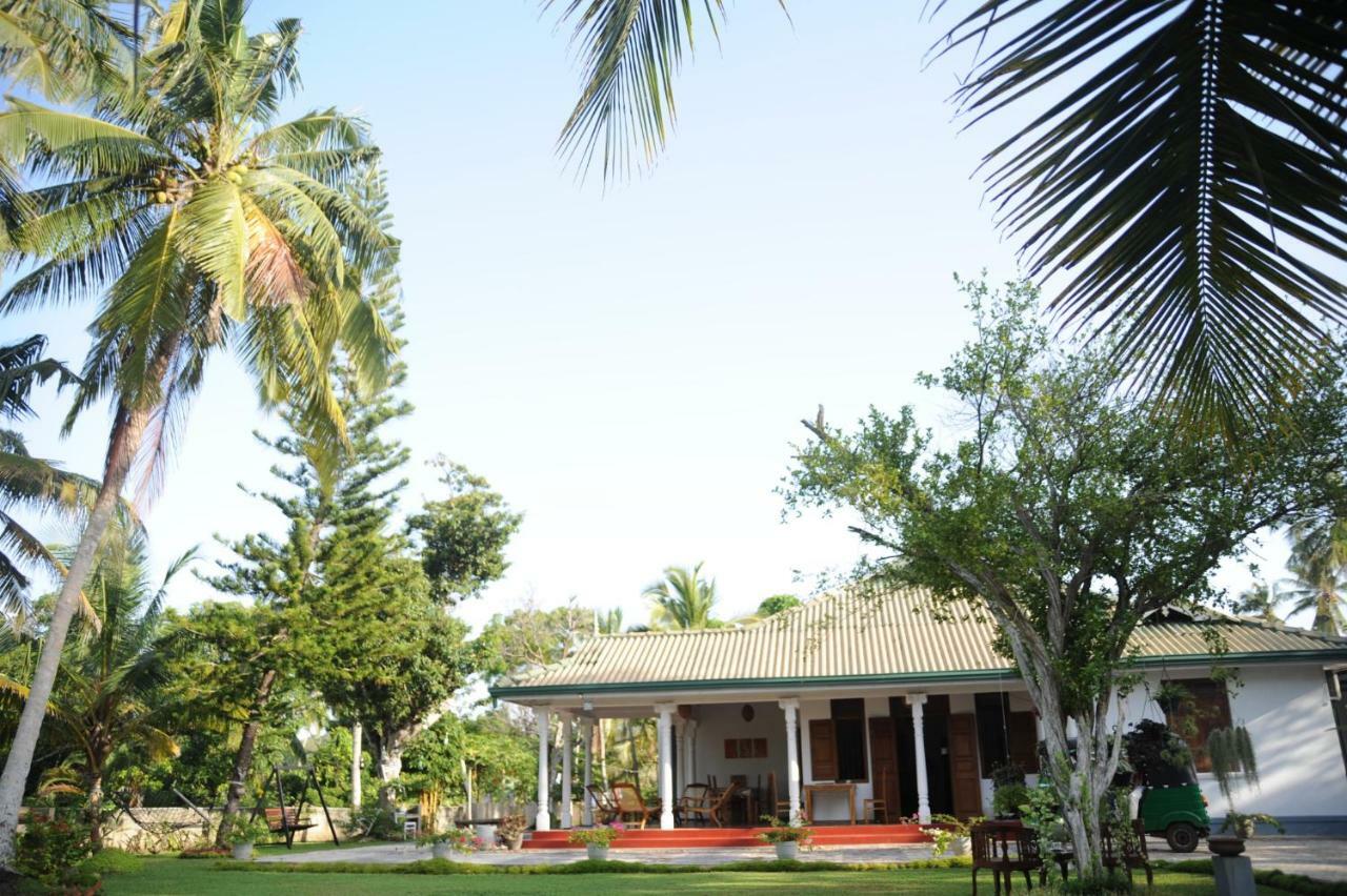 Tranquility Guest House Hikkaduwa Exterior photo