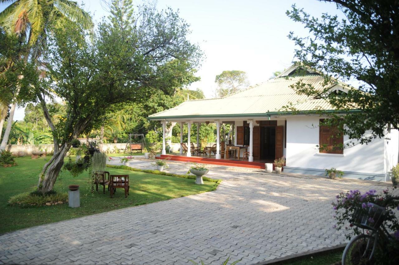 Tranquility Guest House Hikkaduwa Exterior photo