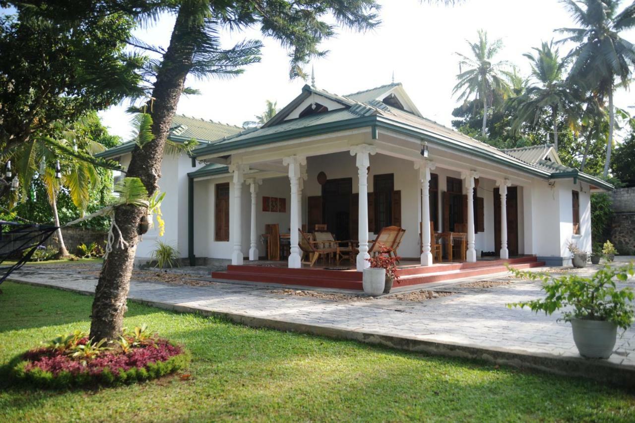 Tranquility Guest House Hikkaduwa Exterior photo